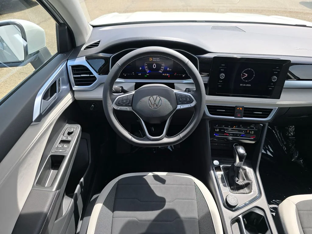 New 2026 Pure White Volkswagen 1.5T SE image 15
