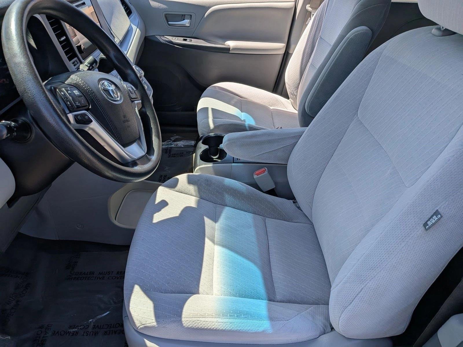 Used 2016 Predawn Gray Mica Toyota LE image 21