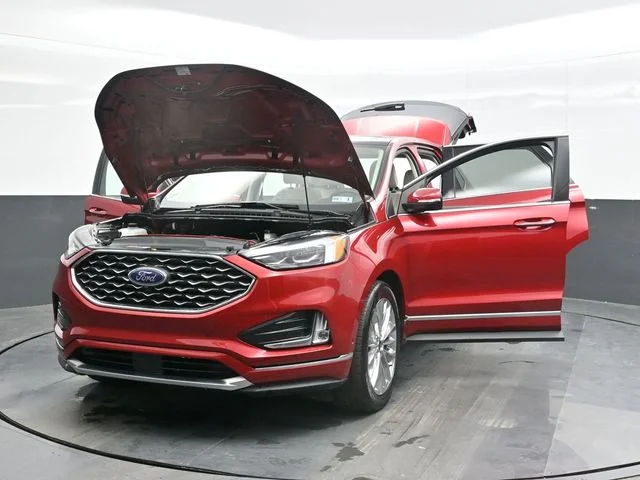 Used 2024 Red Ford Titanium image 30