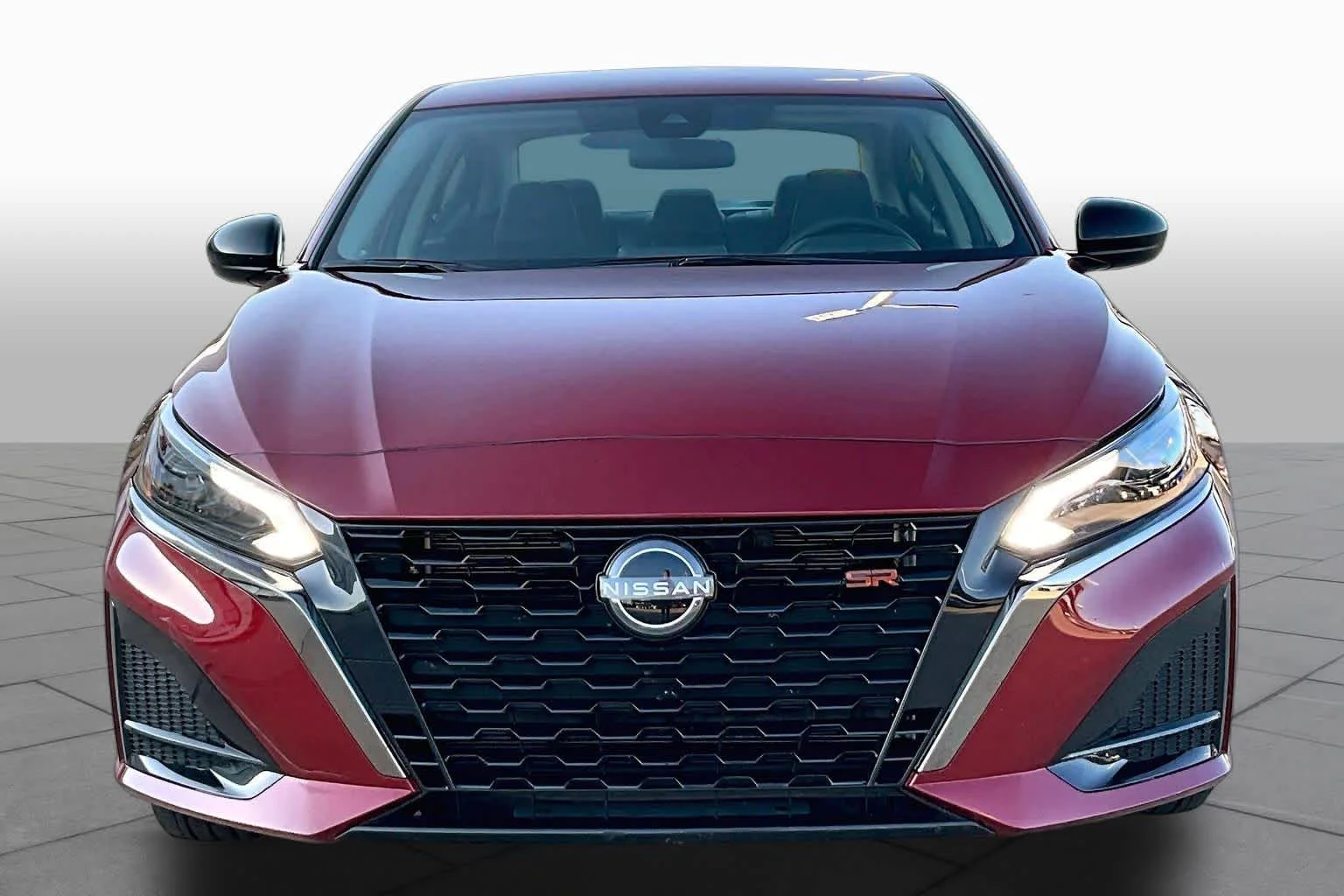 Certified Used 2025 Scarlet Ember Nissan SR image 7