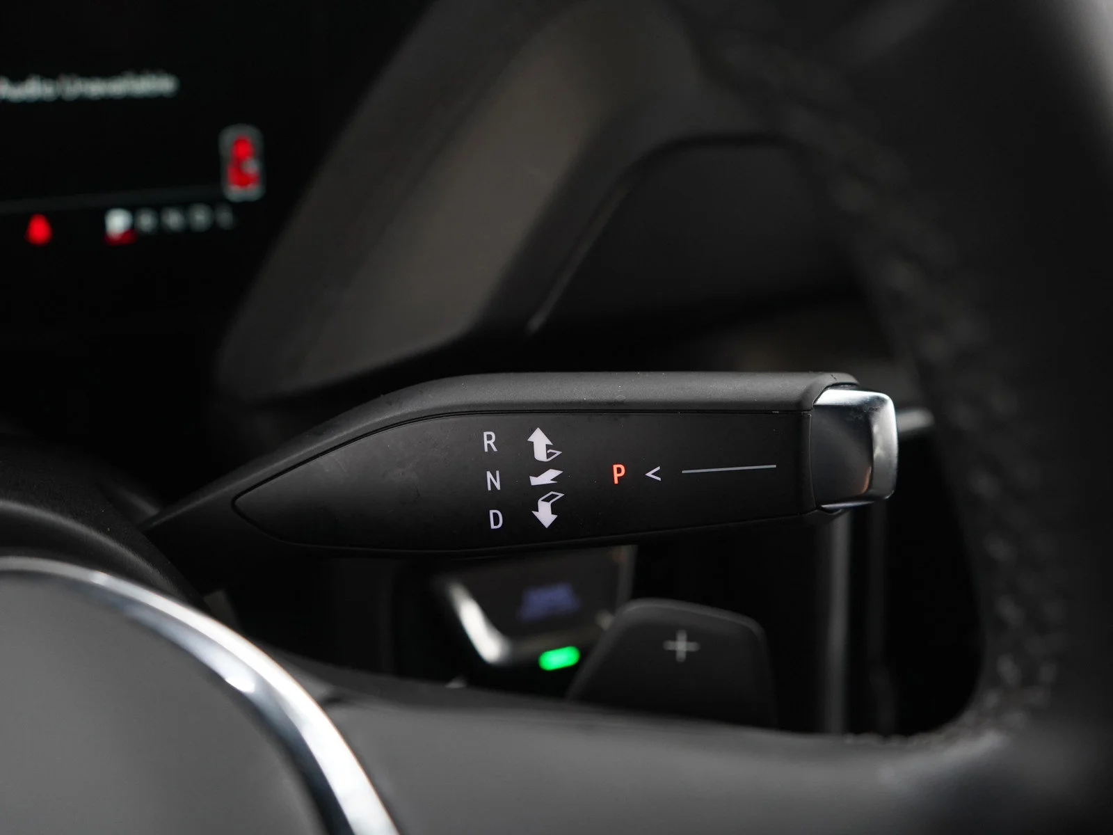 Used 2025 Summit White GMC Denali image 26
