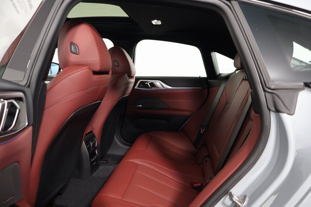New 2026 Brooklyn Grey Metallic BMW xDrive40 image 6