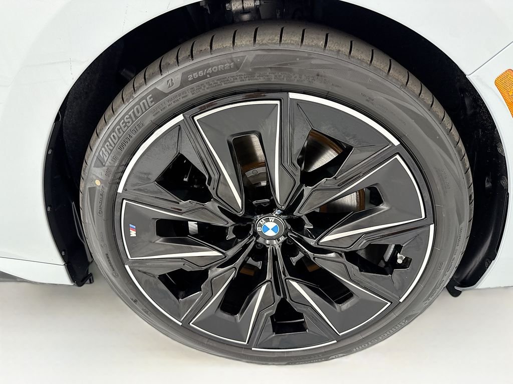 Used 2026 Gray Metallic BMW eDrive50 image 32