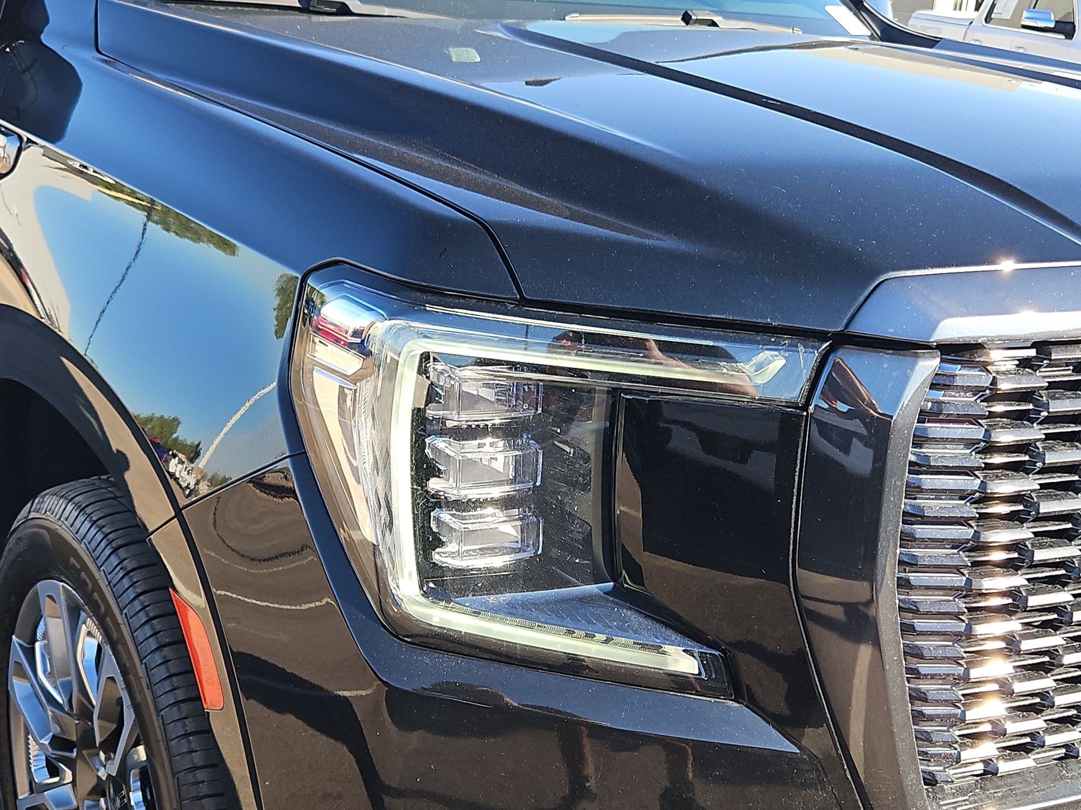 Certified Used 2023 Onyx Black GMC Denali Ultimate image 10