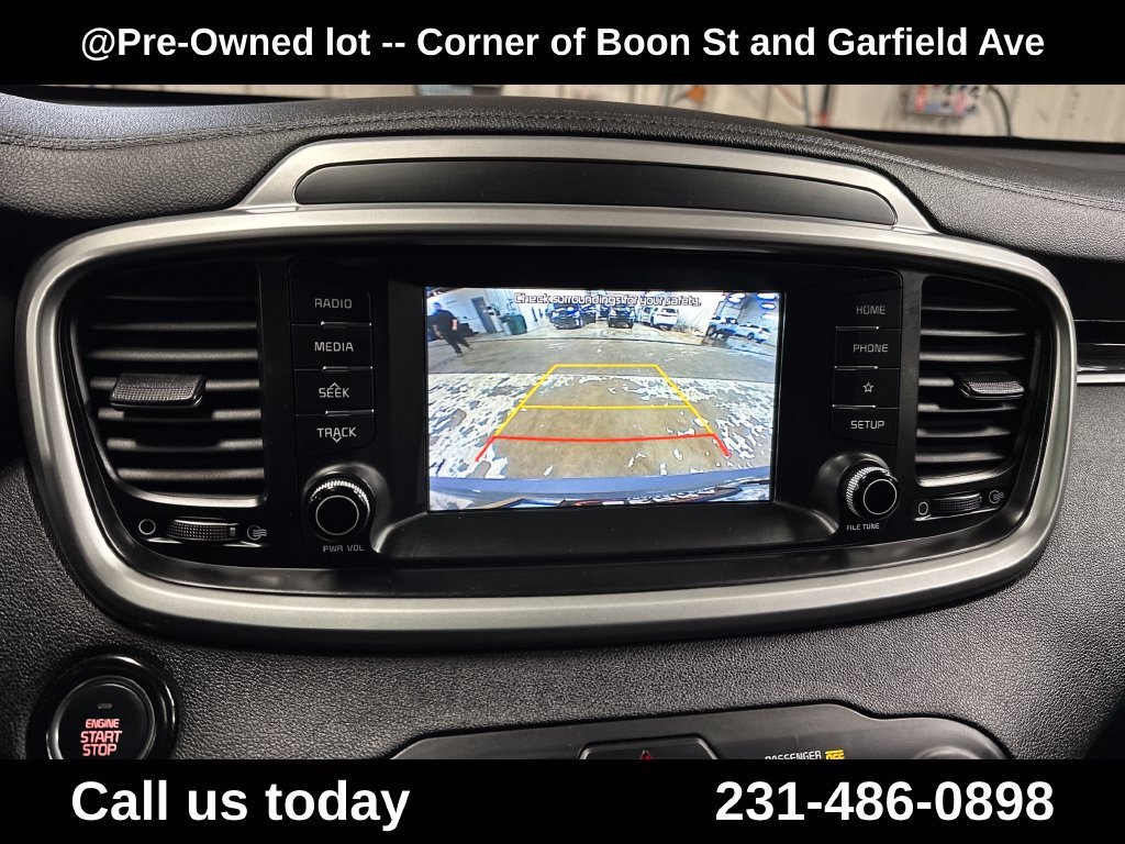 Used 2020 Silver Kia EX image 27