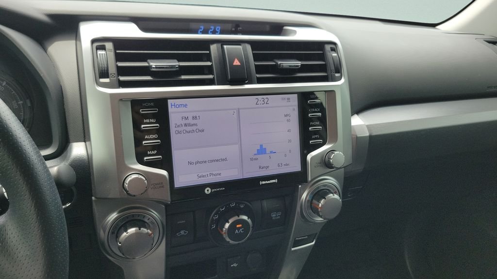 Used 2022 Blue Toyota SR5 image 14