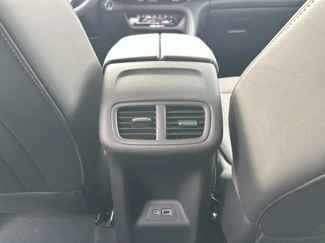 Used 2023 Gray Buick Preferred image 13