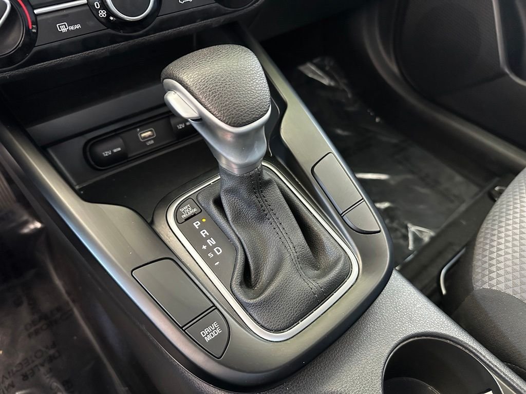 2025 Kia Soul LX - Photo 9