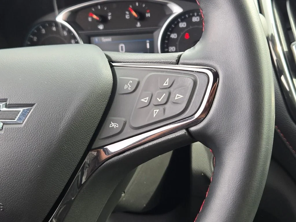 Used 2023 Red Chevrolet RS image 33