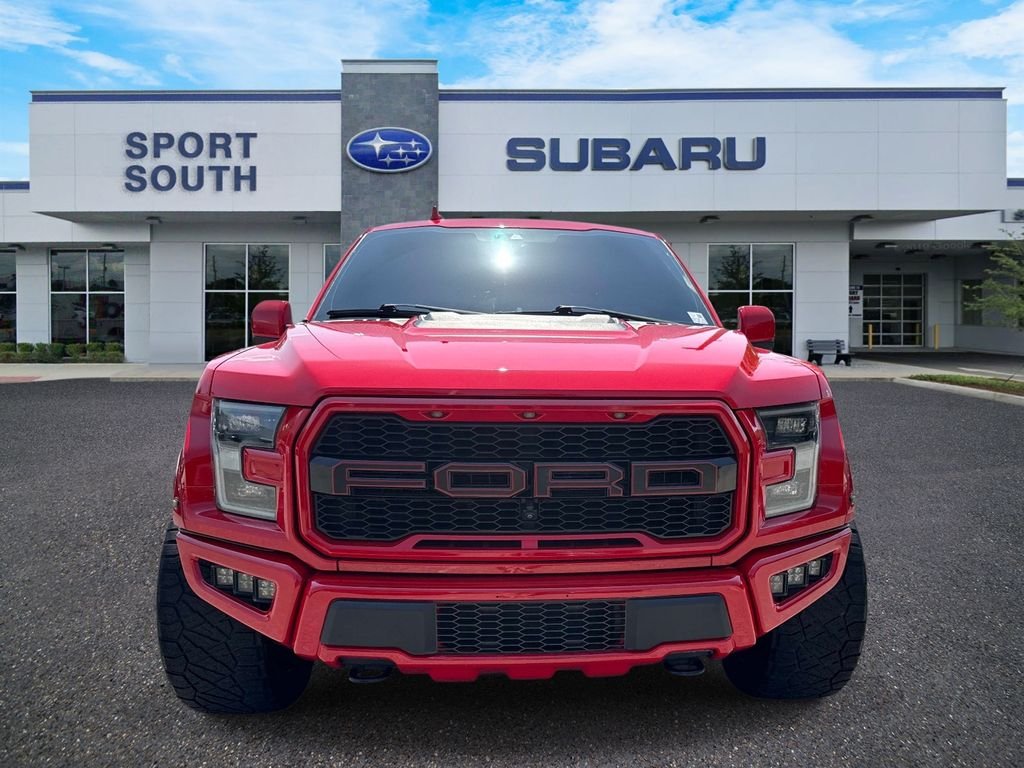 Used 2019  Ford Raptor image 9
