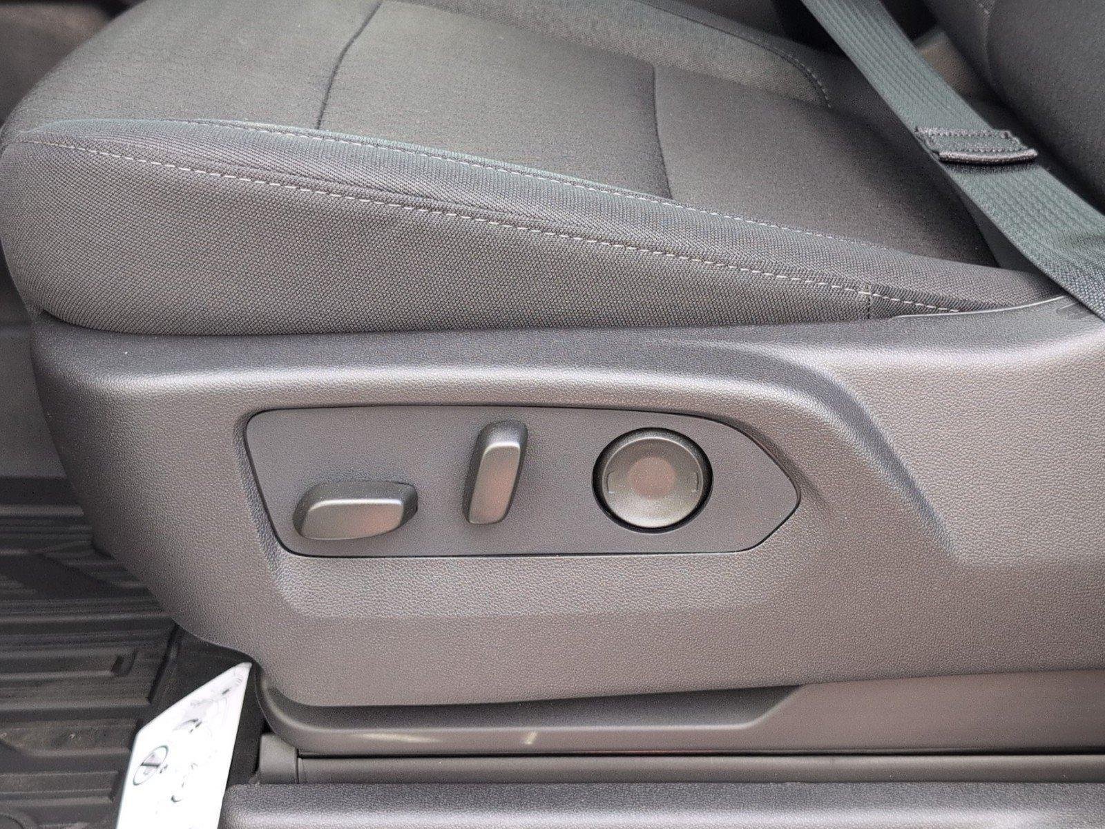 New 2026 Onyx Black GMC Elevation image 17