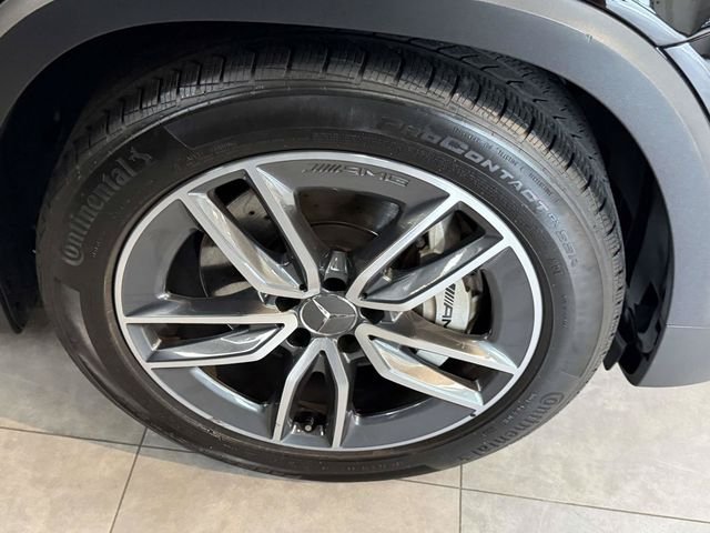 Certified Used 2023  Mercedes-Benz GLB 35 AMG® image 7