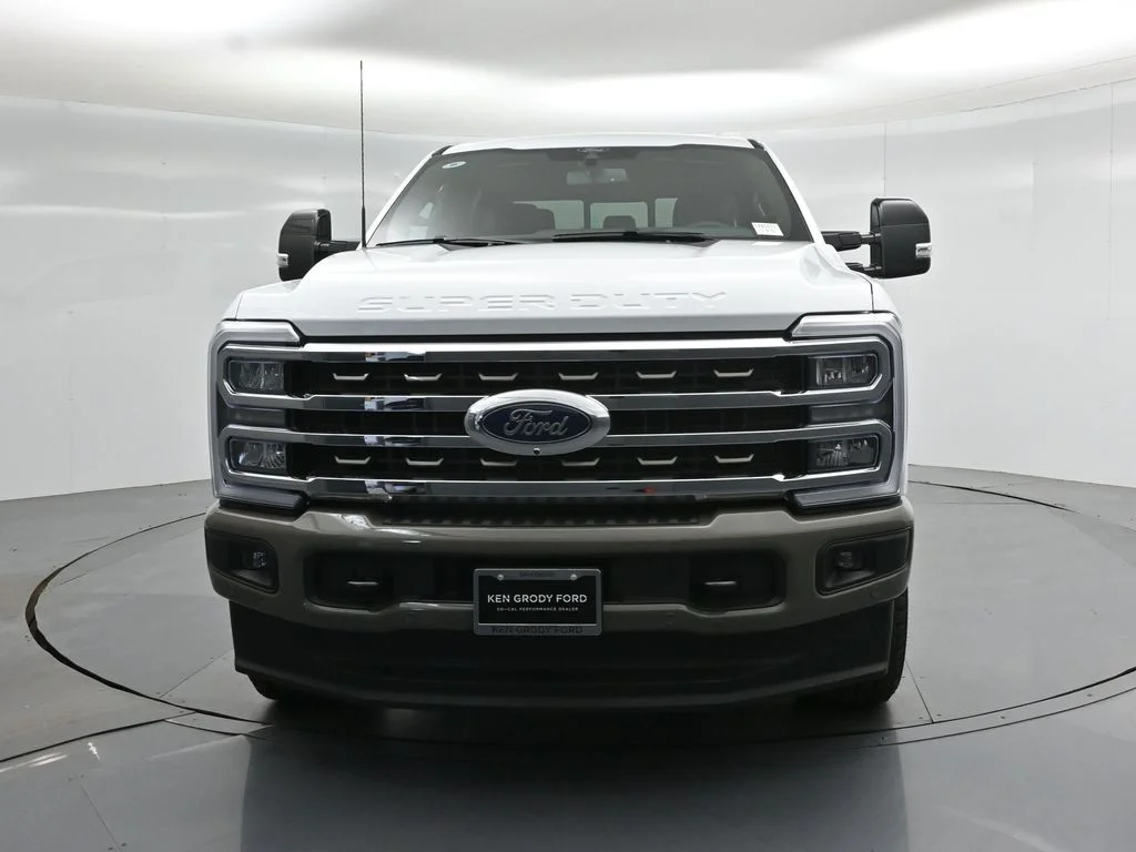 New 2026 Oxford White Ford King Ranch image 24