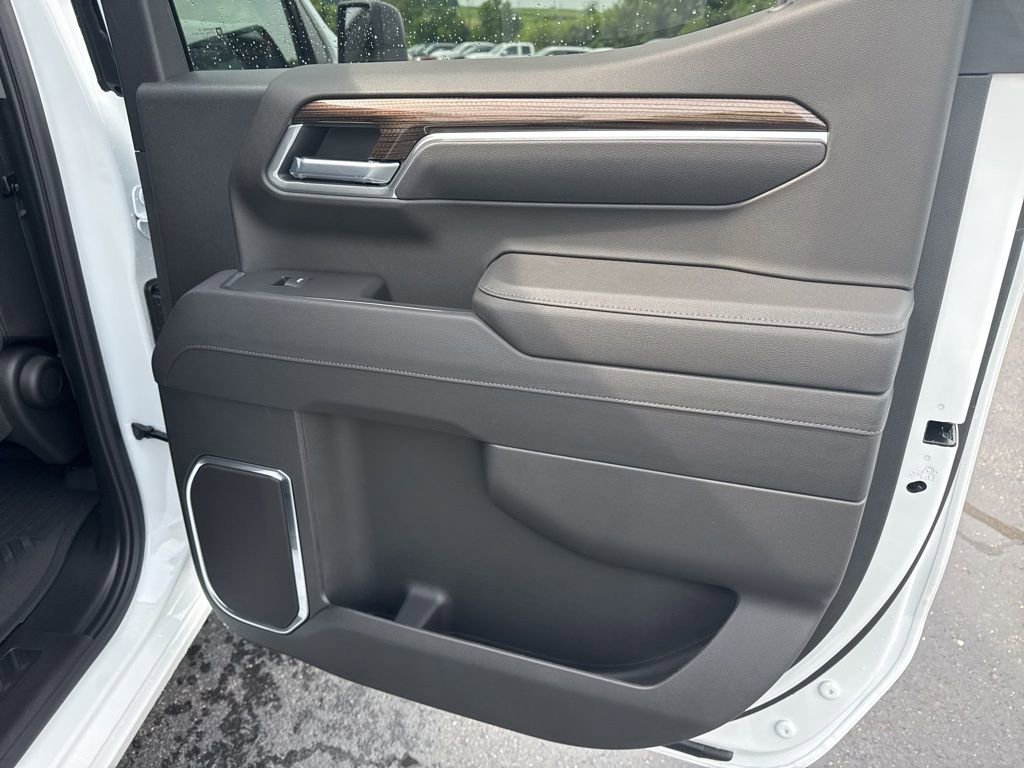 2026 Chevrolet Silverado 1500 RST - Photo 33