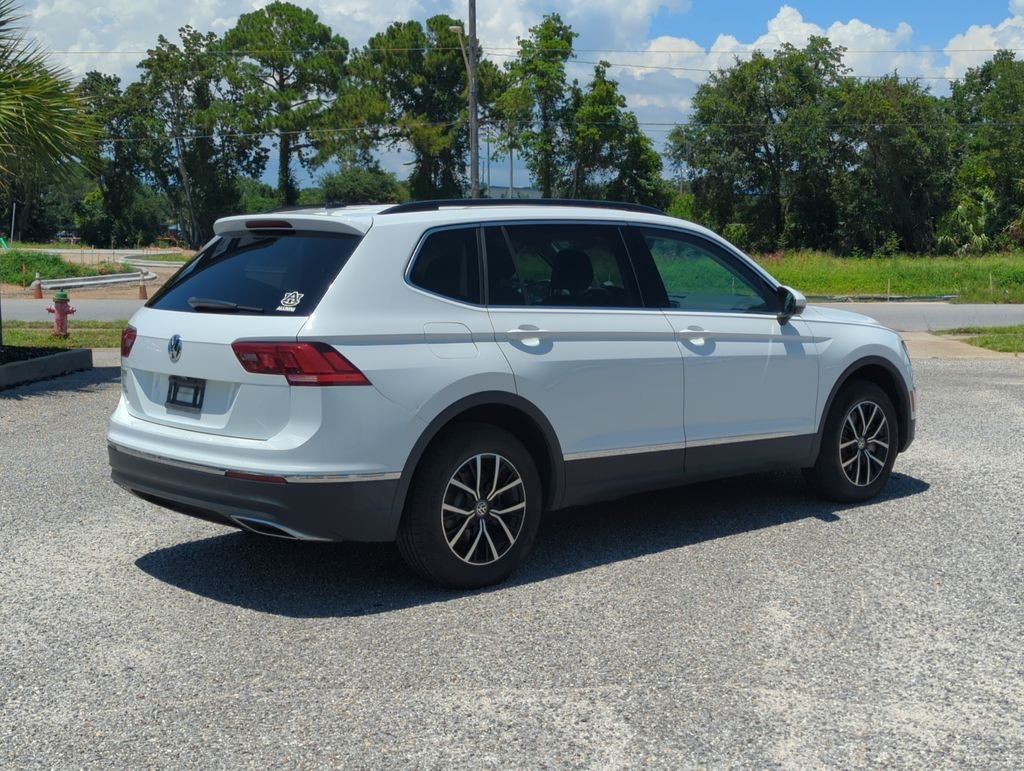 Certified Used 2021 White/off-white Volkswagen 2.0T SE image 7