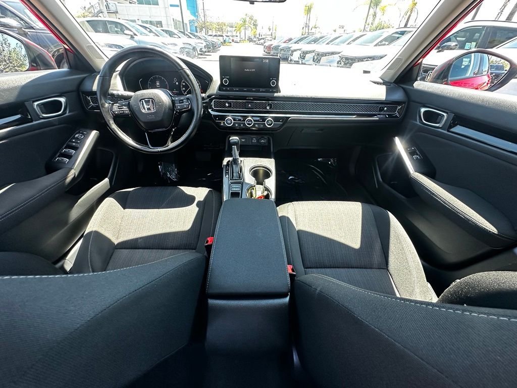 Used 2024  Honda EX image 15