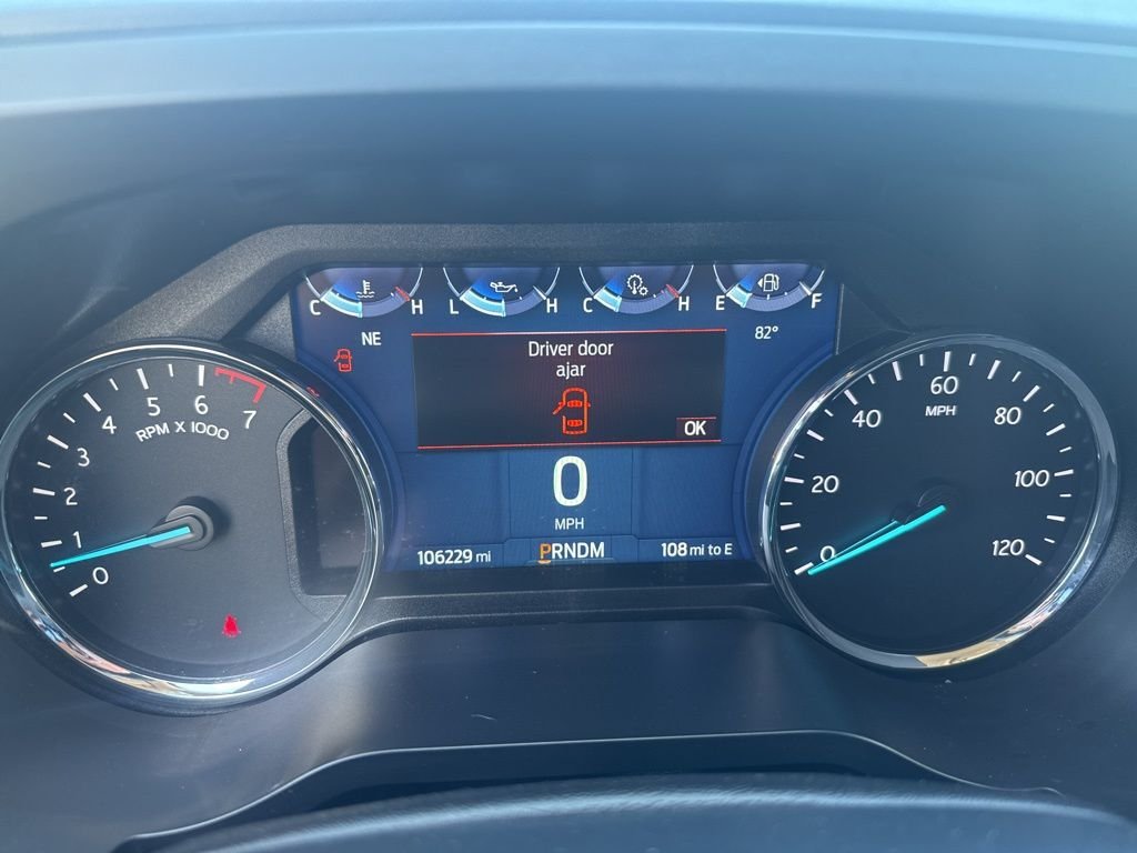 Used 2023 White Ford XLT image 39