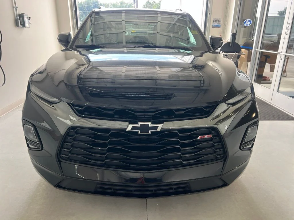 Used 2020 Black Chevrolet RS image 2
