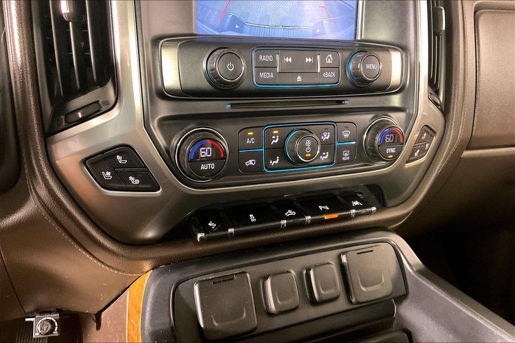2017 Chevrolet Silverado 1500 LTZ - Photo 14