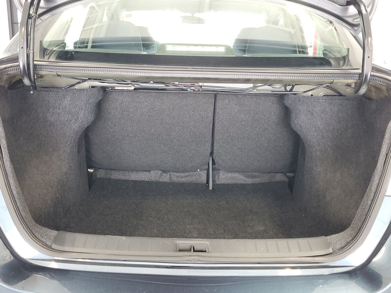 Used 2017 Gray Nissan SV image 28