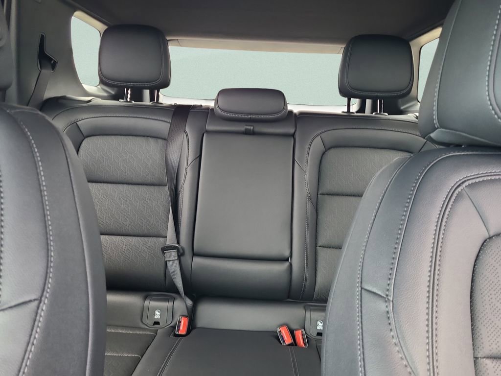 2026 Chevrolet Equinox LT - Photo 10