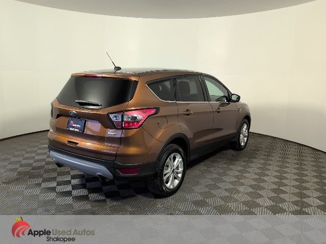 Used 2017 Red Ford SE image 5