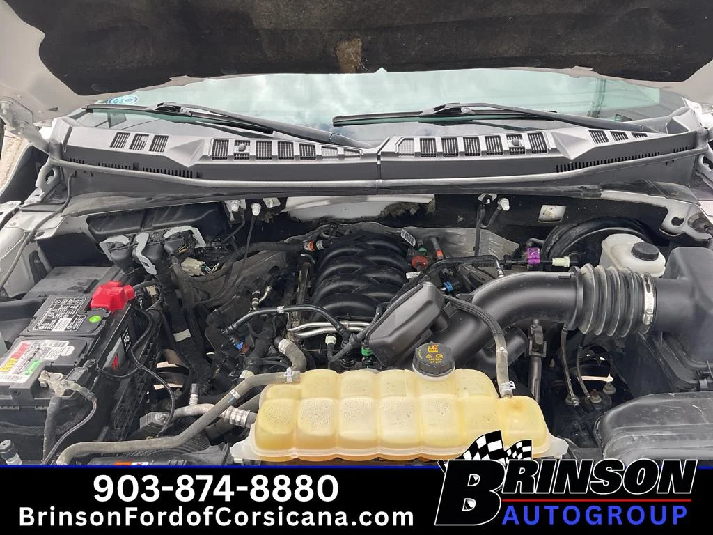 Used 2019 OXFORD WHITE Ford LARIAT image 11