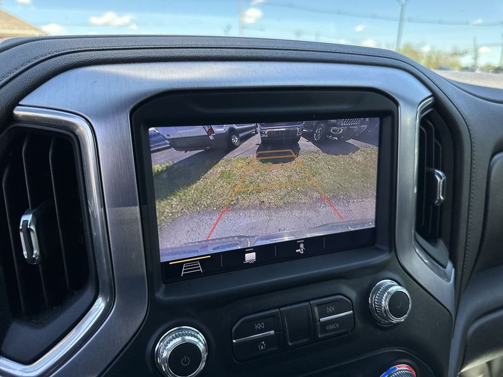 Used 2019 White GMC SLT image 9