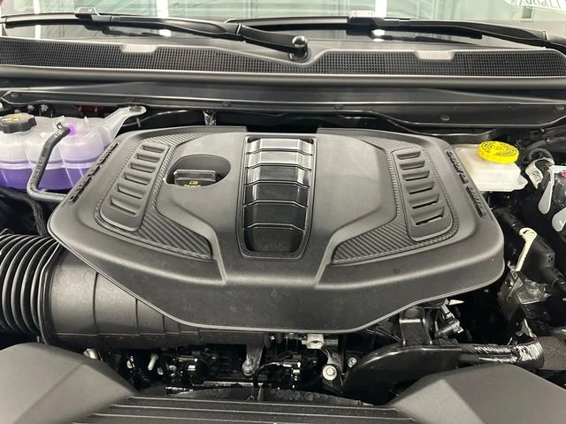 New 2026 Velvet Red Pearlcoat (DISC) Jeep  image 20