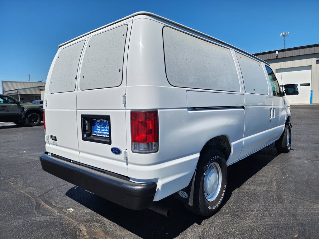 Used 2001  Ford  image 6