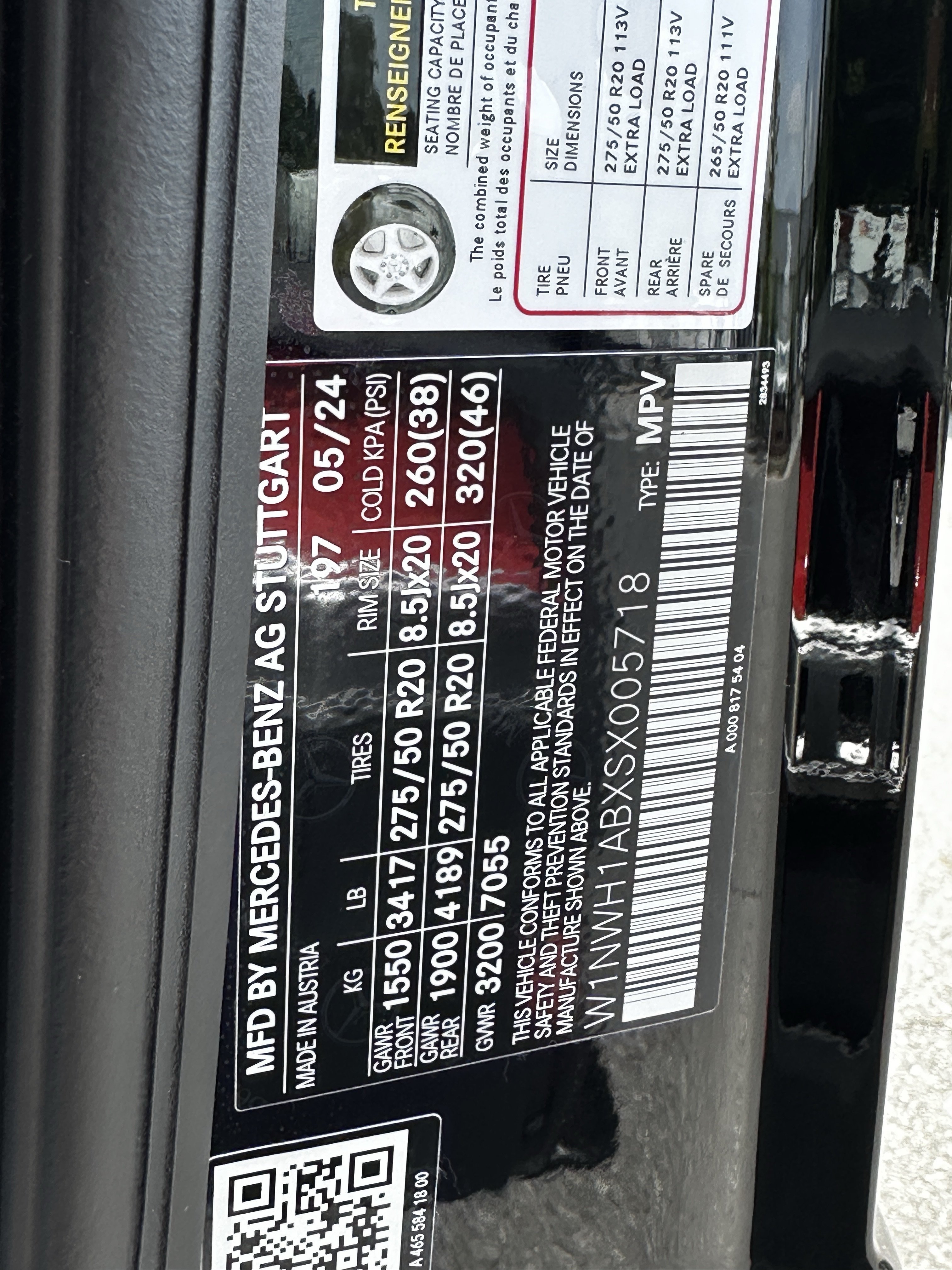 Certified Used 2025 Black Mercedes-Benz G 550 image 36