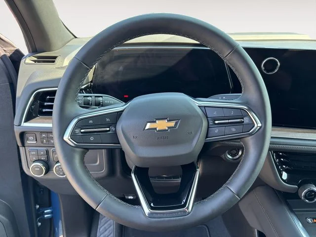 Used 2026 Lakeshore Blue Chevrolet High Country image 13