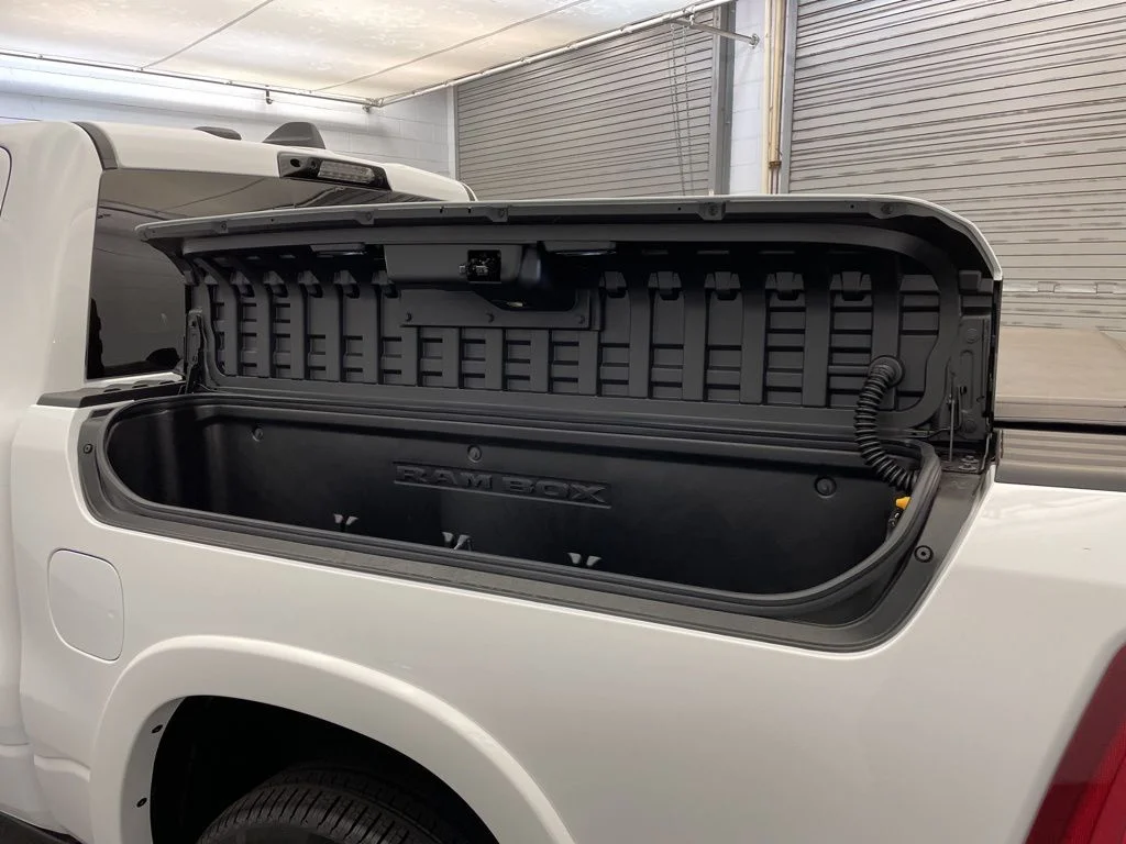 2026 RAM 1500 Limited Longhorn - Photo 9