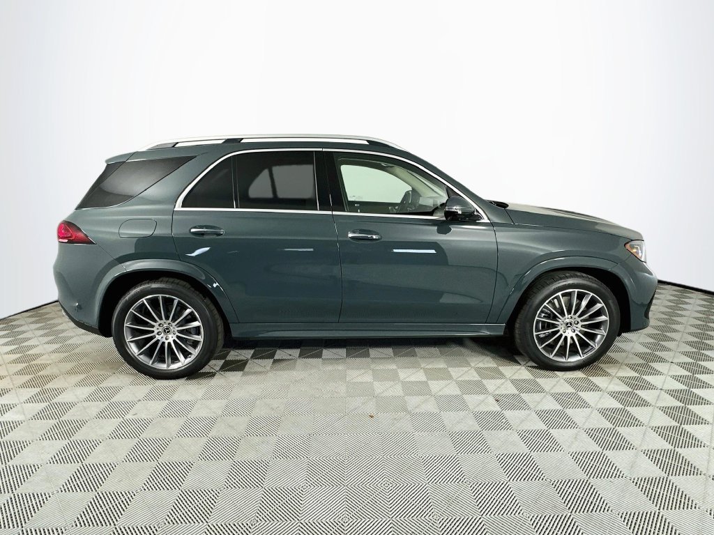 New 2027 Dark Petrol Mercedes-Benz GLE 450 image 8