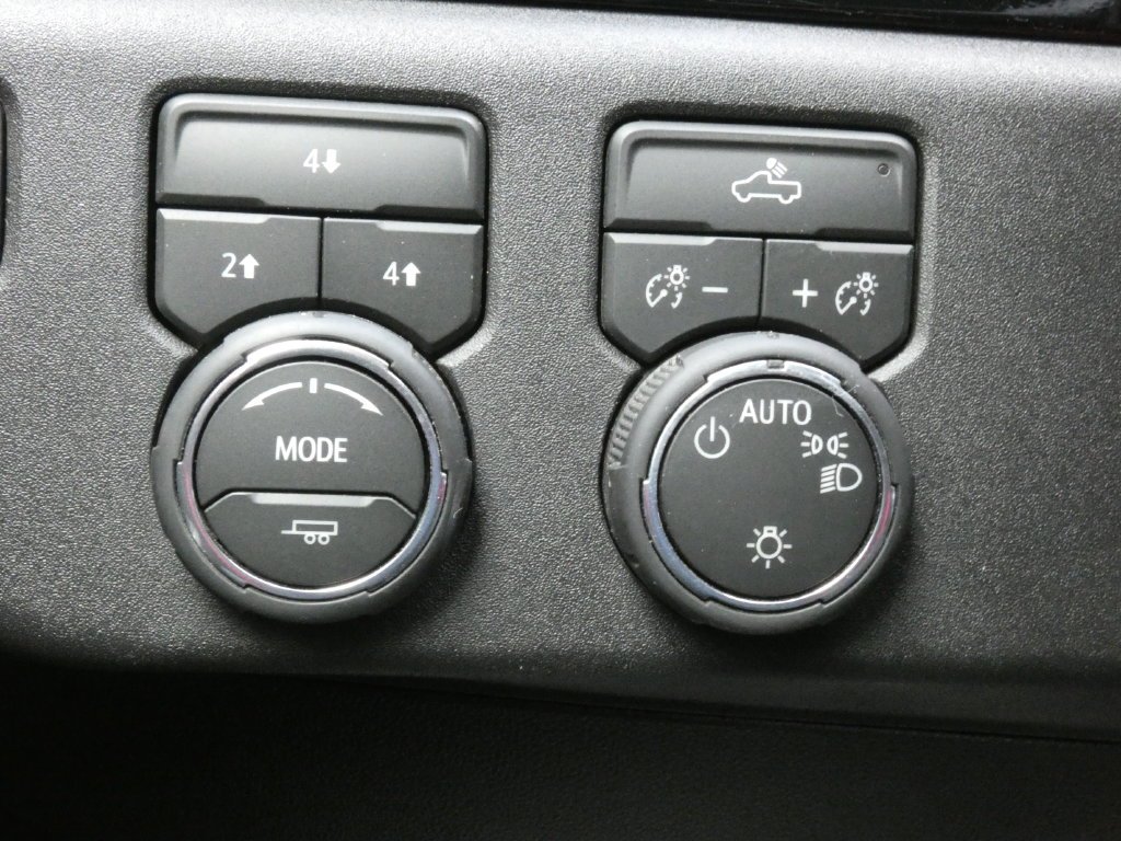 Used 2026 White Chevrolet LT image 15