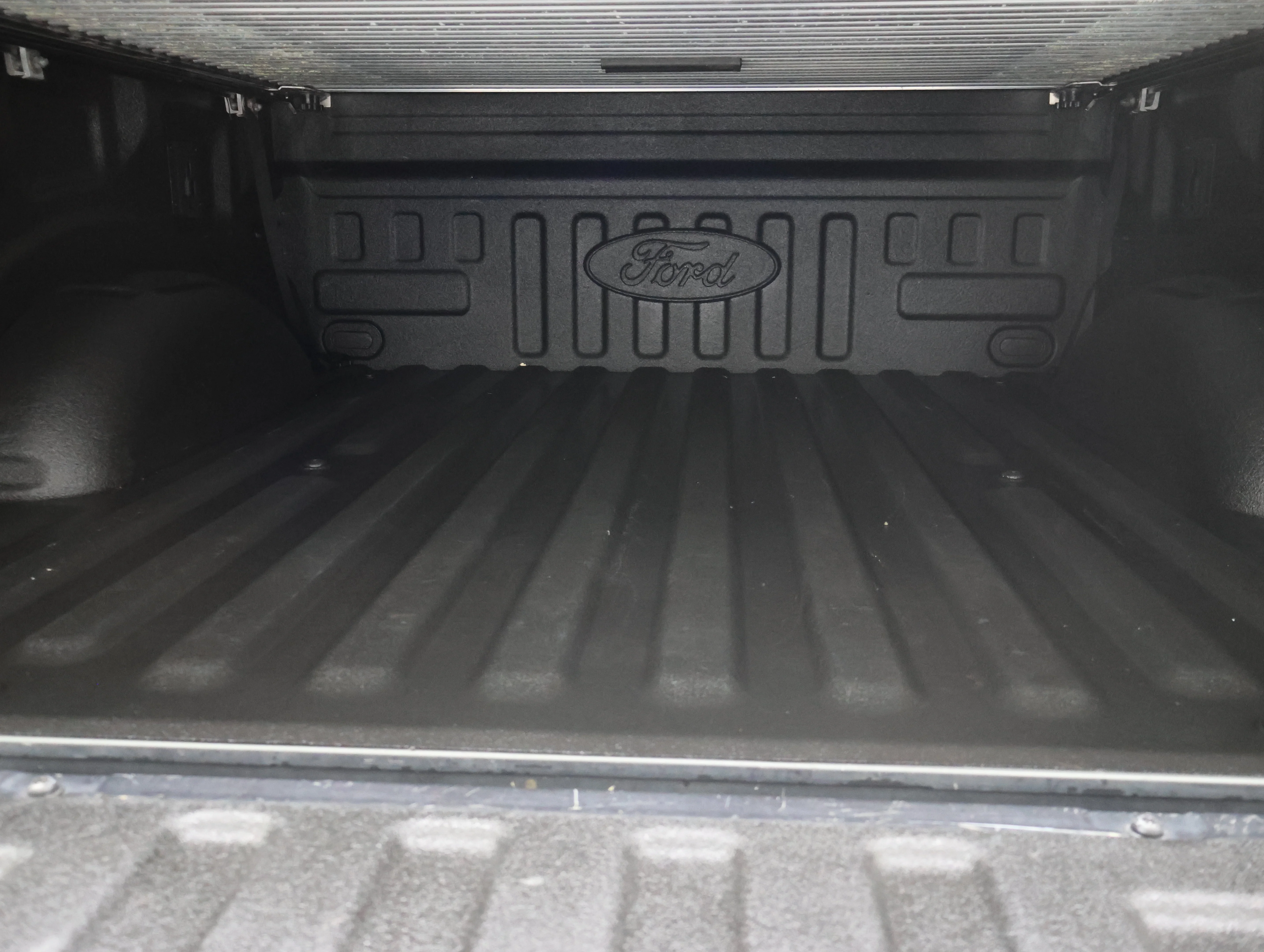 Used 2019 Magnetic Metallic Ford Raptor image 31