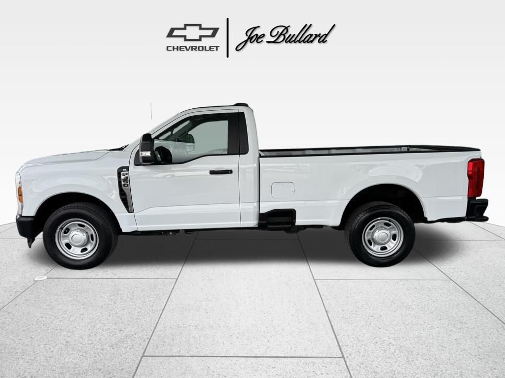 Used 2024 White Ford XL image 6