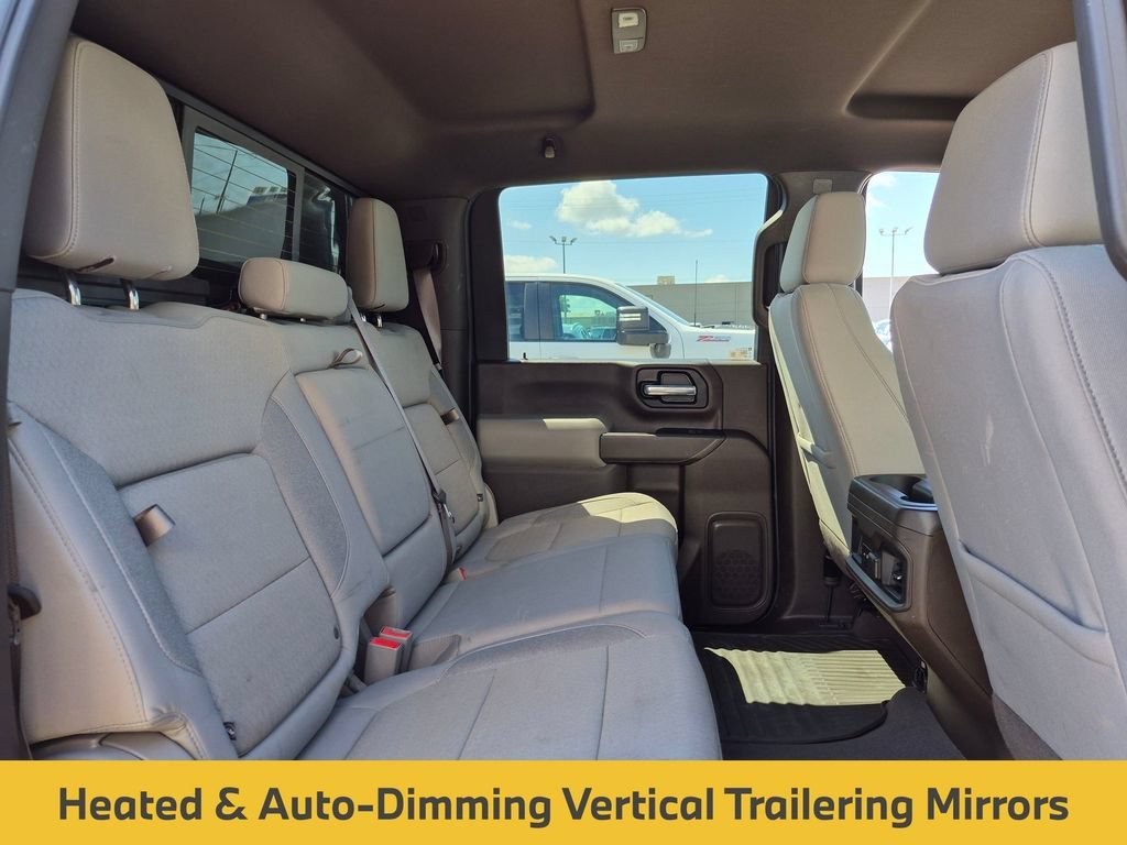 Used 2022 Silver Ice Metallic Chevrolet LT image 26