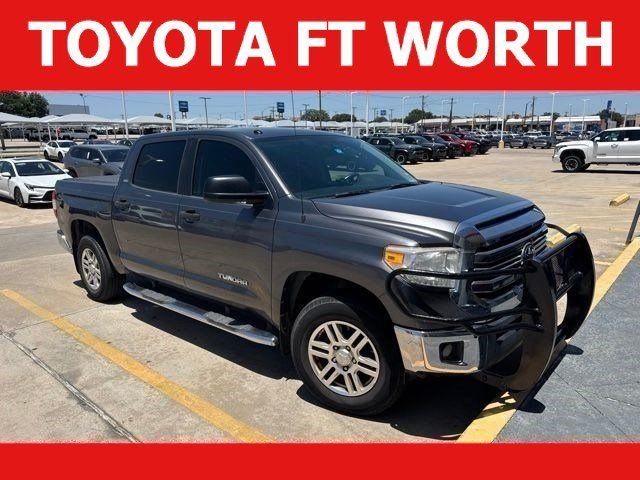 Used 2017 Gray Toyota SR5 image 1
