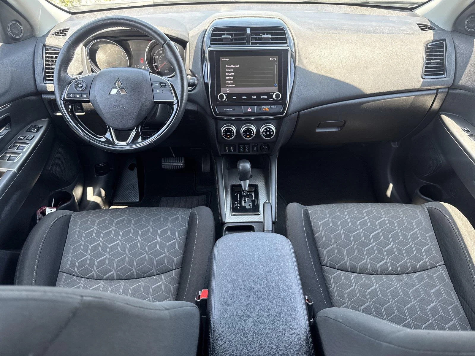 Used 2021 Alloy Silver Metallic Mitsubishi ES image 13