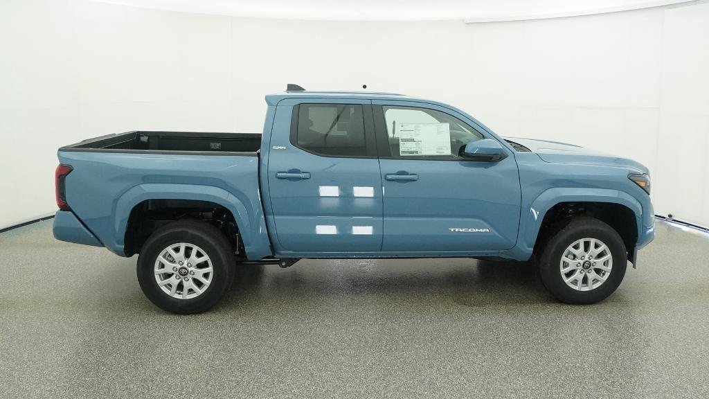 New 2026 Heritage Blue Toyota SR5 image 51