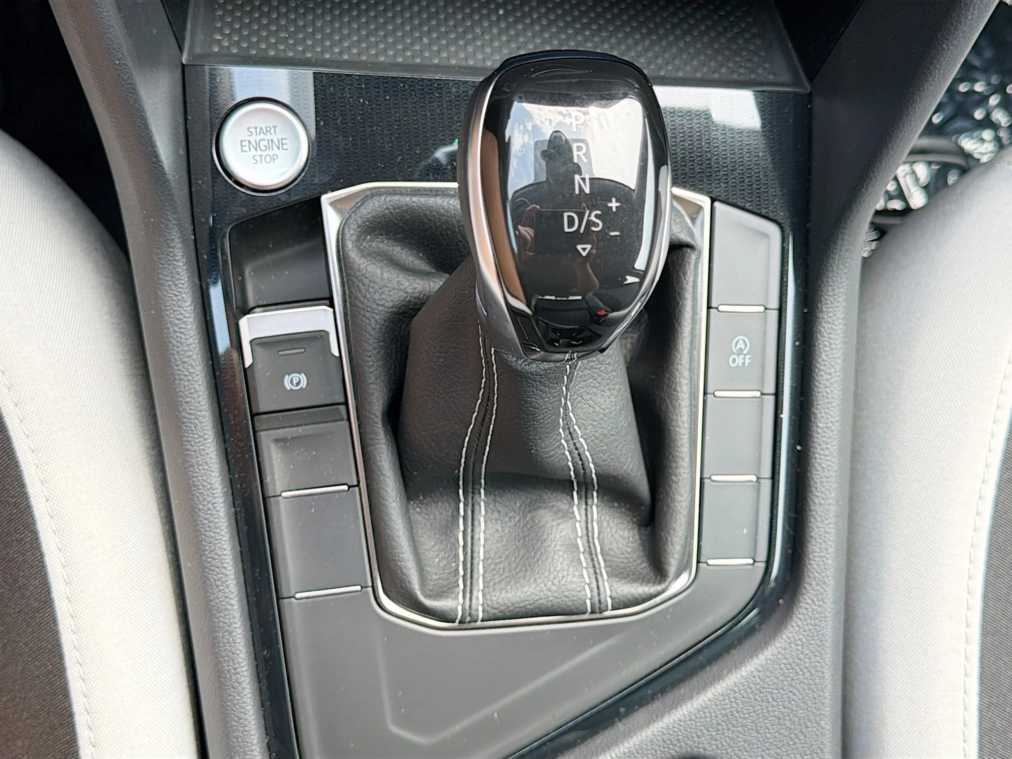 New 2026 Blue Volkswagen S image 26