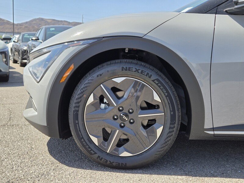 New 2026 Gray Kia Light image 5