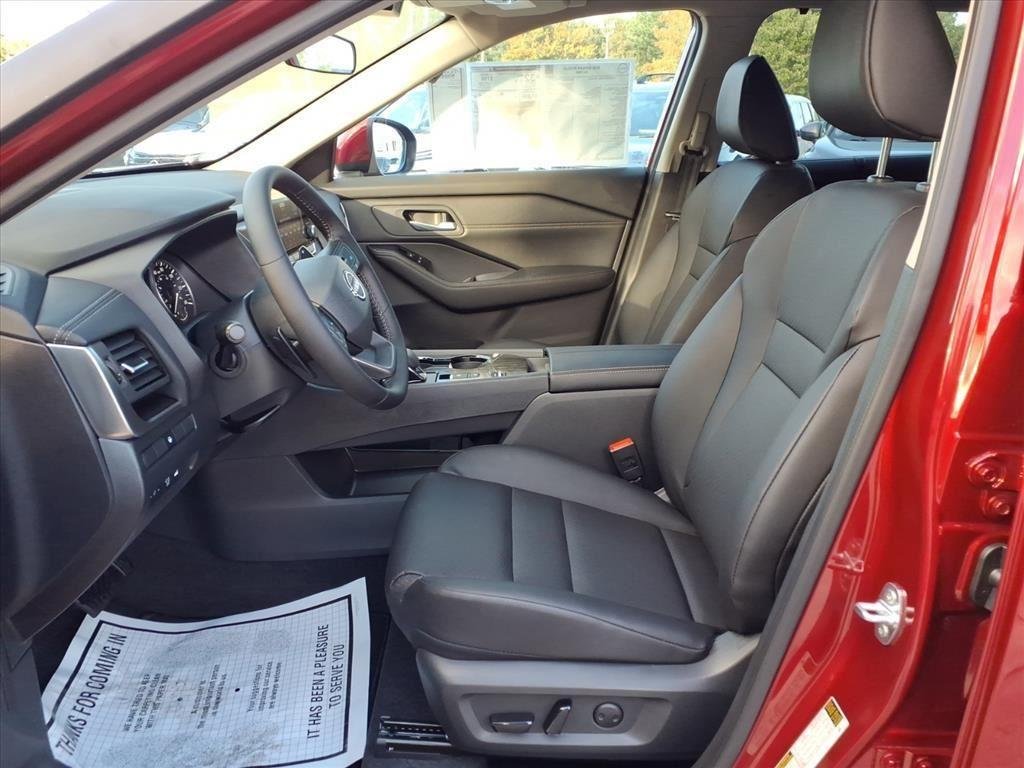 New 2026 Scarlet Ember Tintcoat Nissan SV image 10