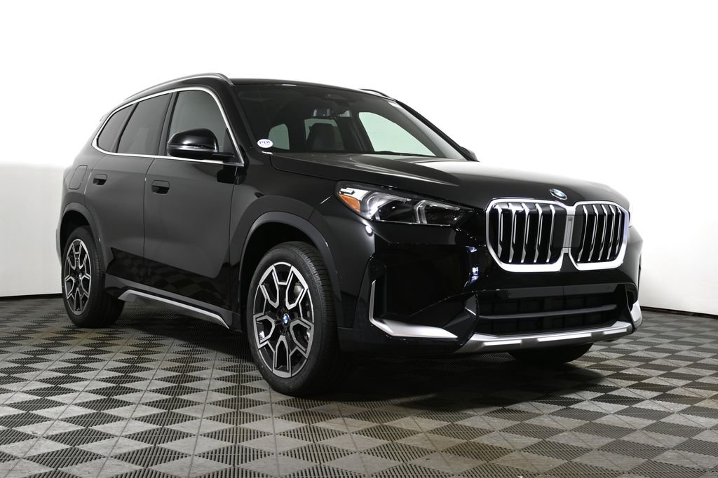 New 2026 Jet Black BMW xDrive28i image 9