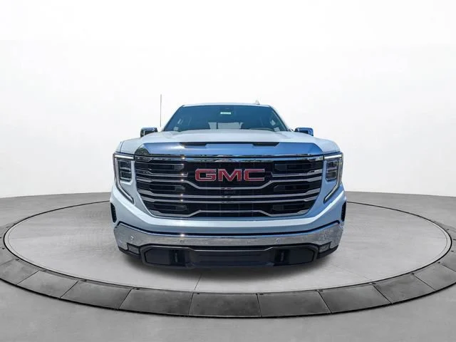 2026 GMC Sierra 1500 SLT - Photo 9
