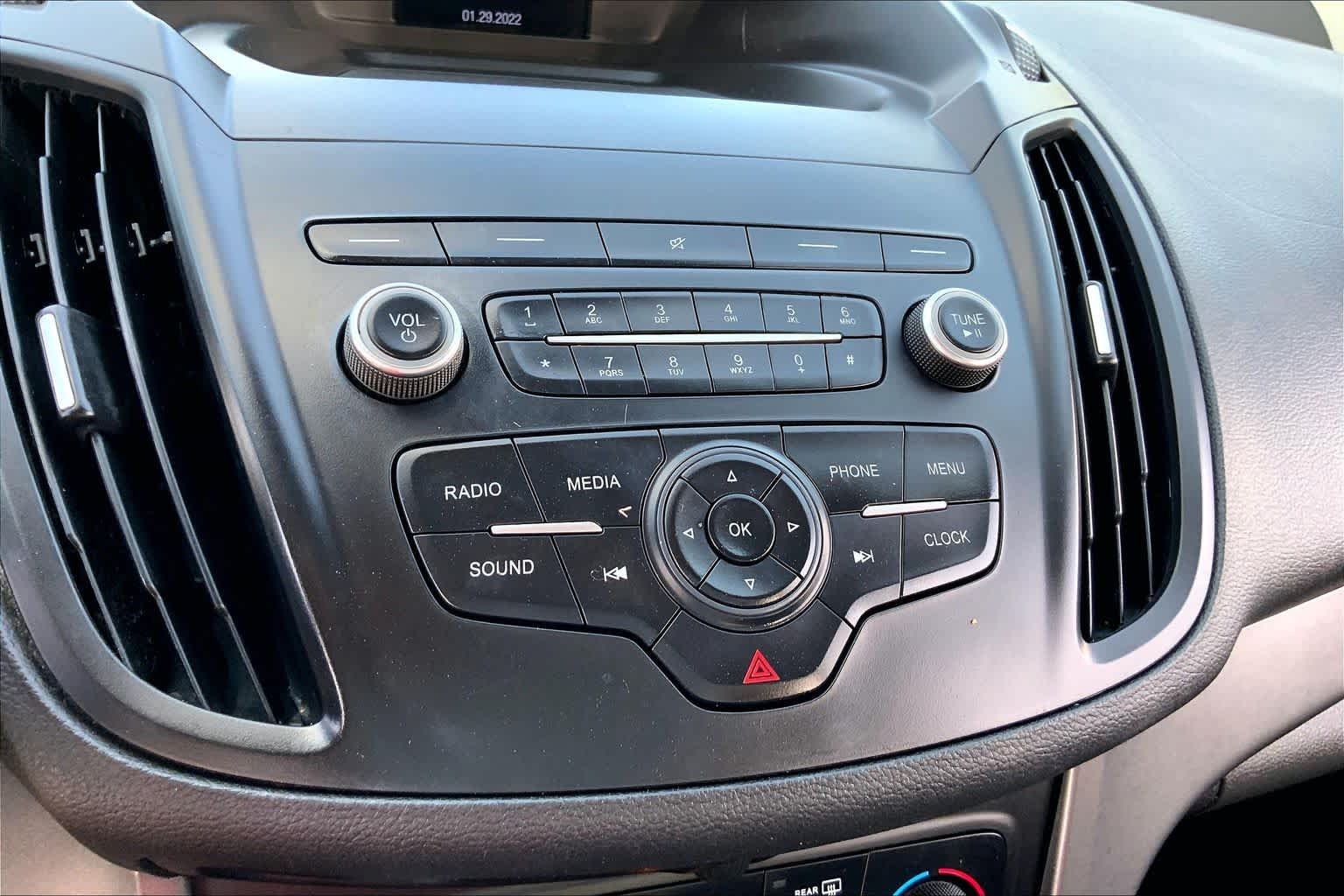 Used 2019 Agate Black Metallic Ford S image 27