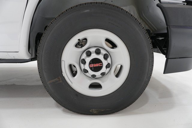 New 2026 Summit White GMC Work Van image 5