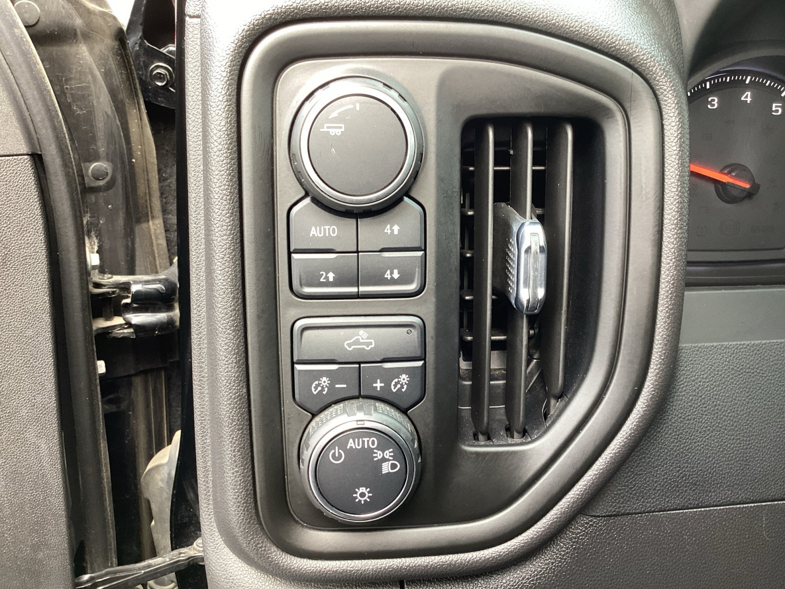 Used 2022 Black Chevrolet Custom Trail Boss image 28