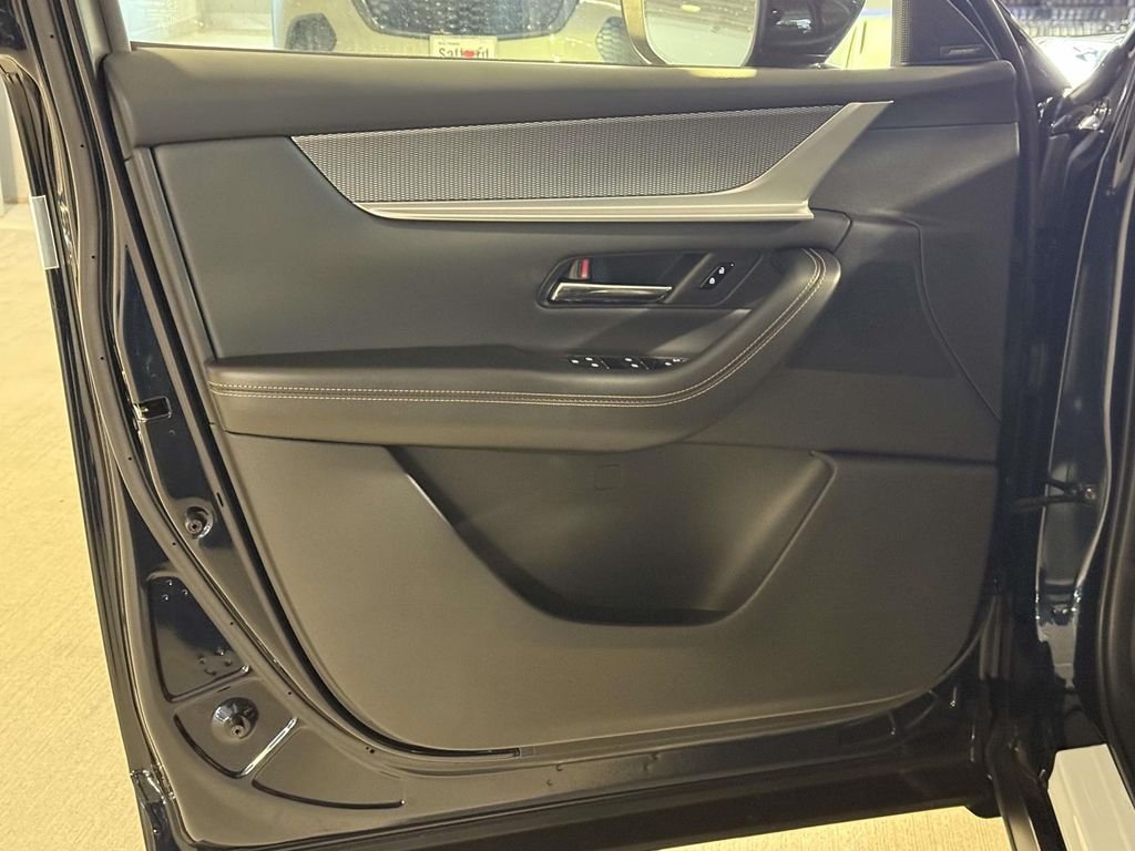 2026 Mazda CX-90 Premium Package - Photo 26